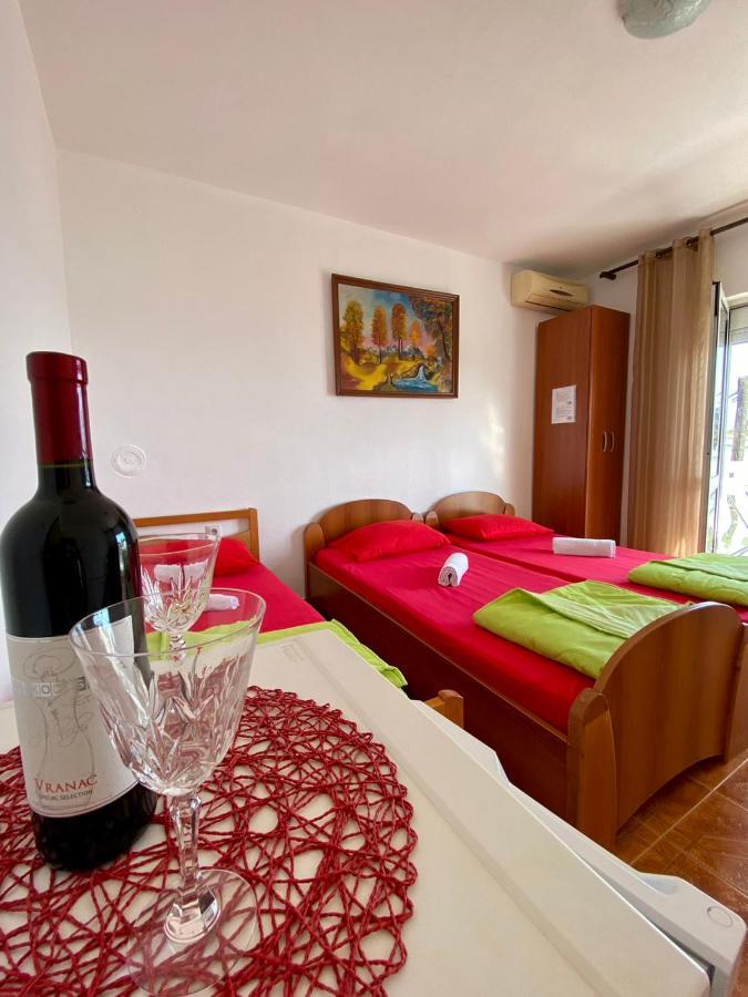 Apartments Nasufaga Ulcinj Exterior photo