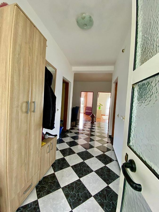 Apartments Nasufaga Ulcinj Exterior photo